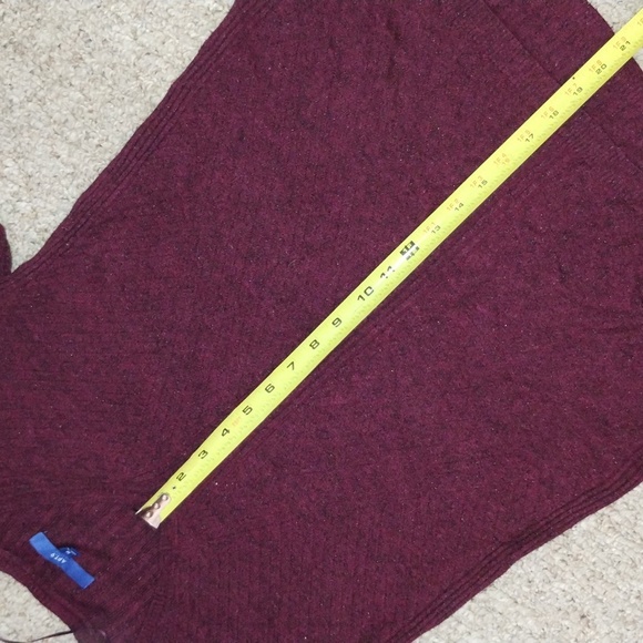 ⭐apt. 9 Slim Fit Women's V Neck Sweater Size Medium Merino Blend Burgundy - Picture 7 of 11